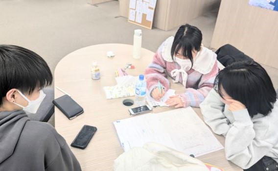 生徒同士で情報共有