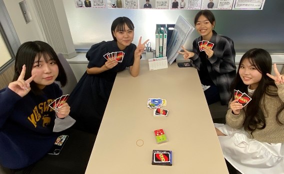 お昼休みに皆でレクリエーション！