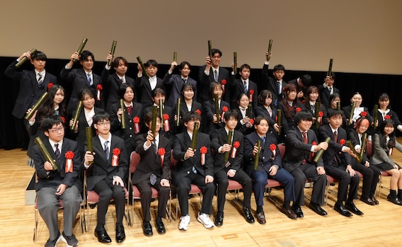 仲間との出会い、そして卒業
