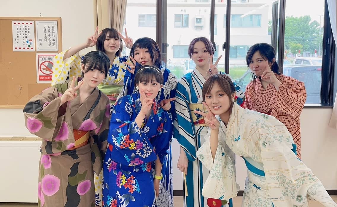 縁日浴衣女子