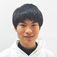 鈴木璃玖さん